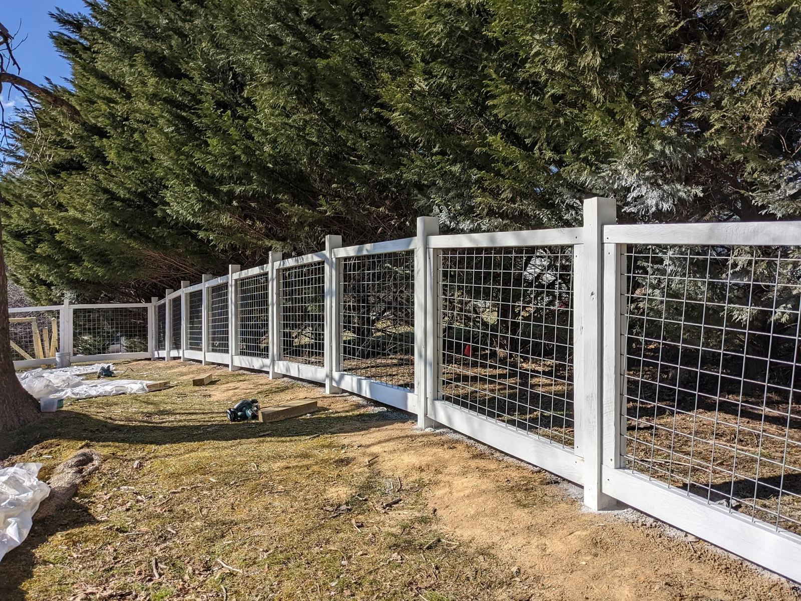 Completed residential fencing project 1