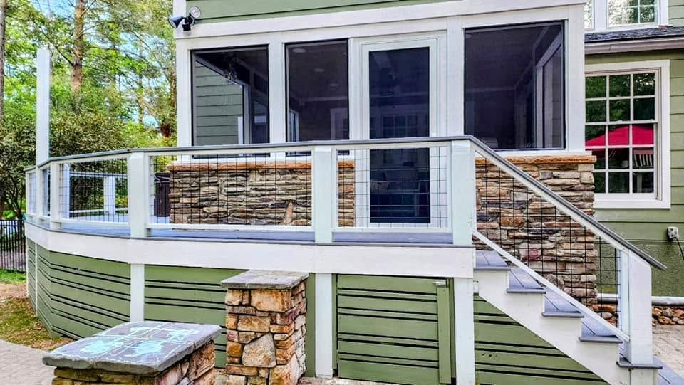 Completed screened porch project 11