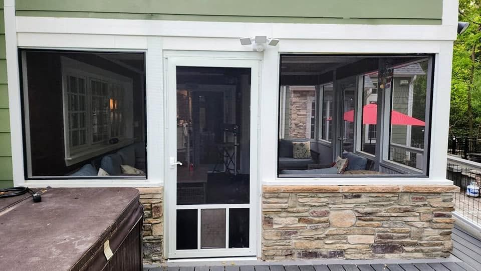 Completed screened porch project 15