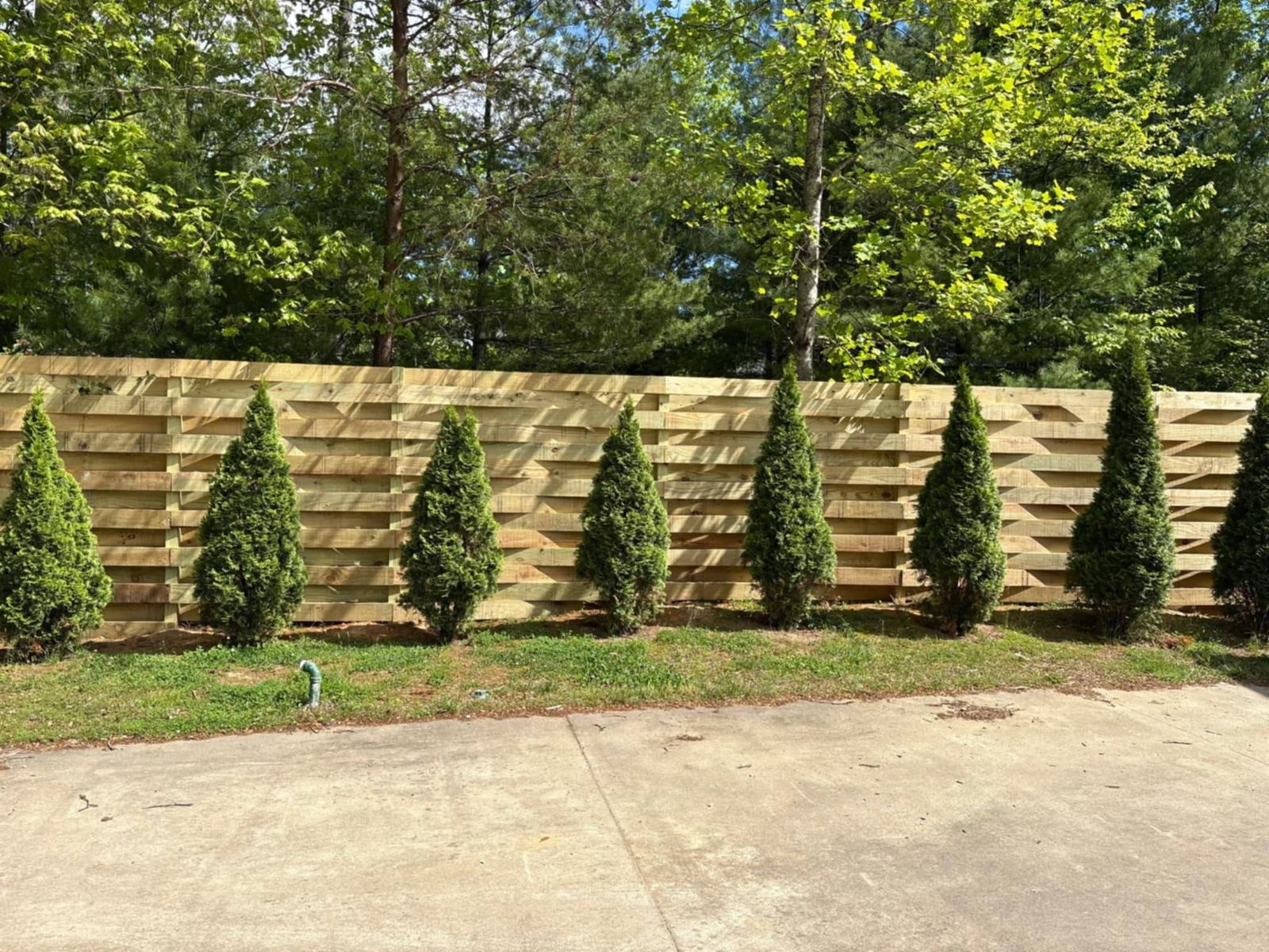 Completed residential fencing project 3